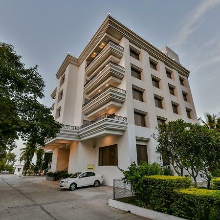 Sun-N-Sand Suites, Shirdi Eksteriør billede