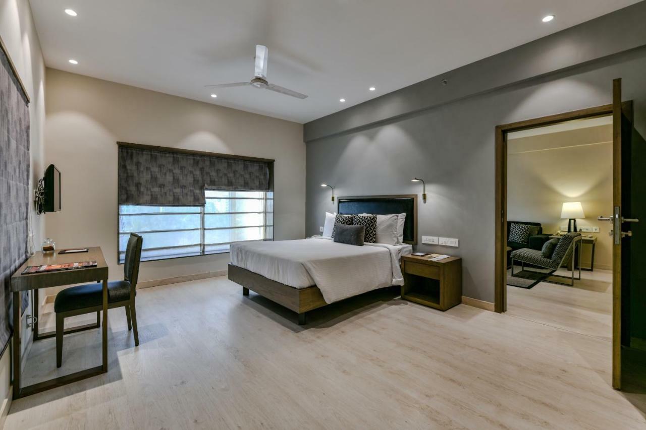 Sun-N-Sand Suites, Shirdi Eksteriør billede